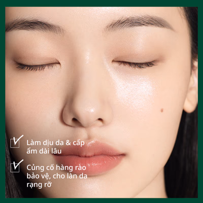 Nước cân bằng cấp ẩm và làm dịu Dr.G R.E.D Blemish Clear Soothing Toner 300ml